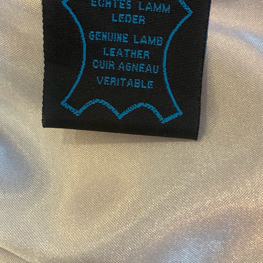 Leather Jacket - Picture 4 of 5